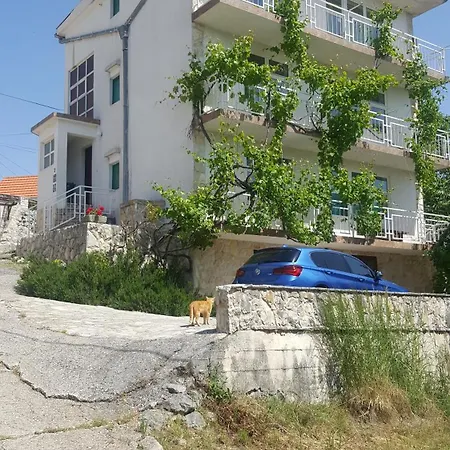 Διαμέρισμα David In 5 Primošten