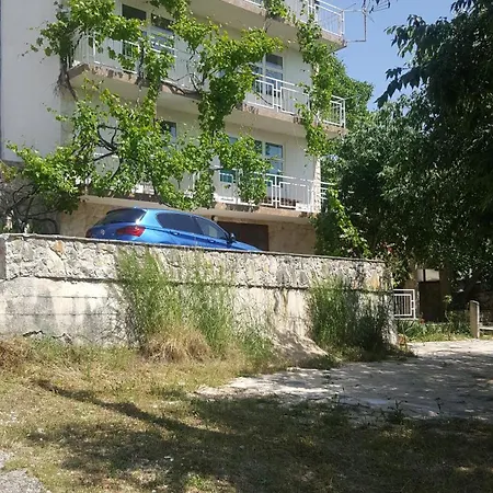 Apartament David In 5