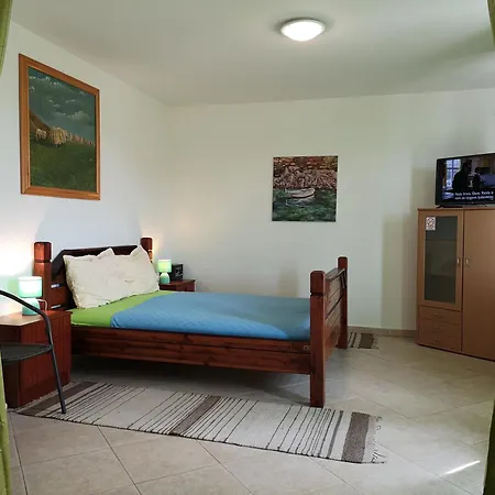 David In 5 Apartamento Primošten